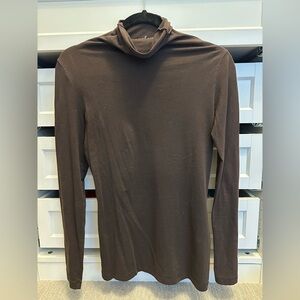 Caslon brown long-sleeve stretch turtleneck top